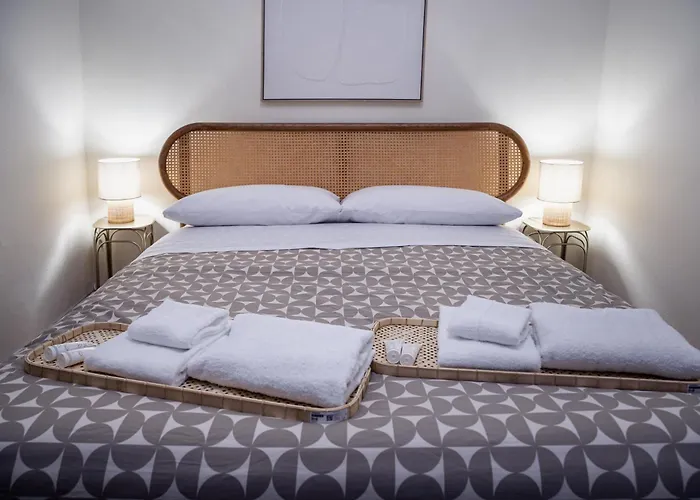 Small Luxury In Centro Storico Parma