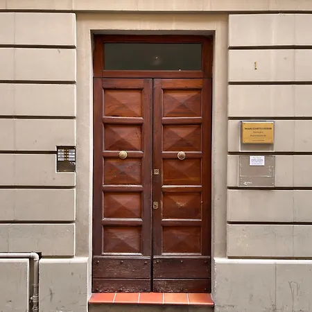 Appartement Small Luxury In Centro Storico Parme