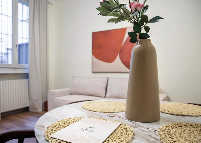 Апартаменти Small Luxury In Centro Storico Парма