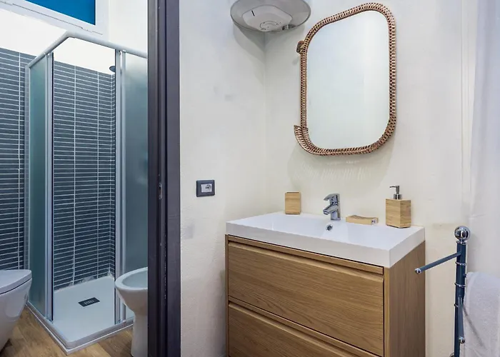 Апартаменти Small Luxury In Centro Storico Парма